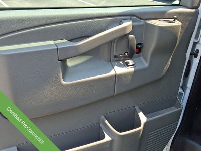 2025 Chevrolet Express 3500 LT Passenger