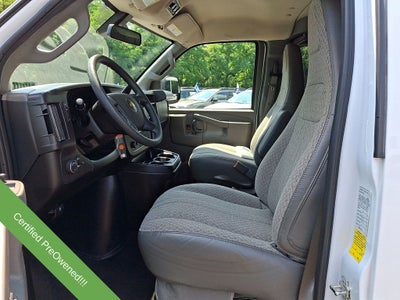 2025 Chevrolet Express 3500 LT Passenger