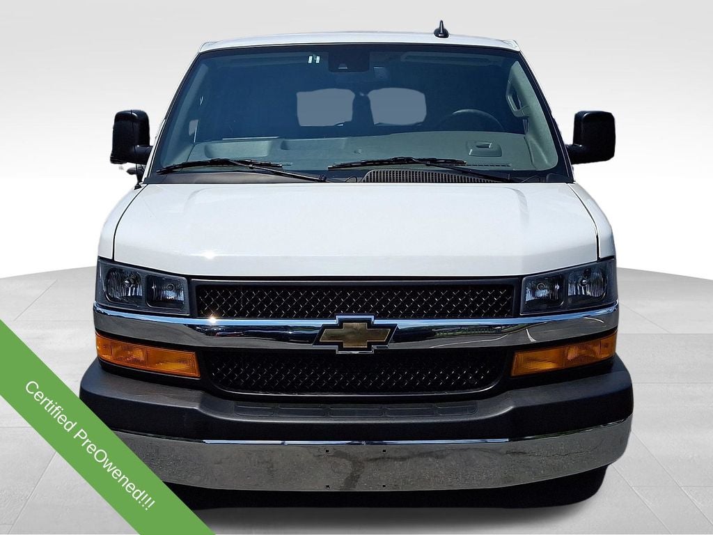 2025 Chevrolet Express 3500 LT Passenger