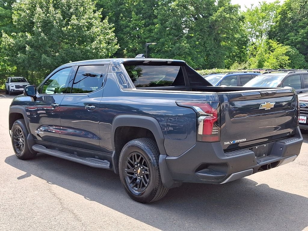 2025 Chevrolet Silverado EV LT