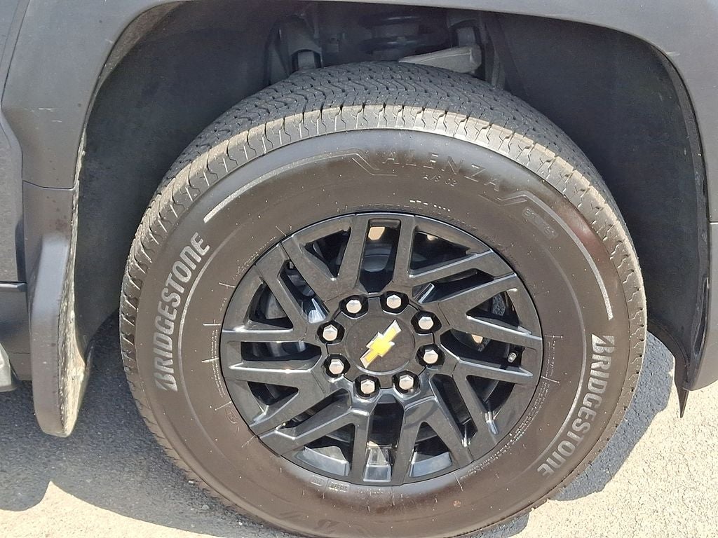 2025 Chevrolet Silverado EV LT