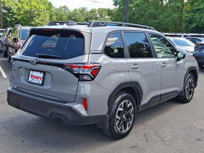 2025 Subaru Forester Premium