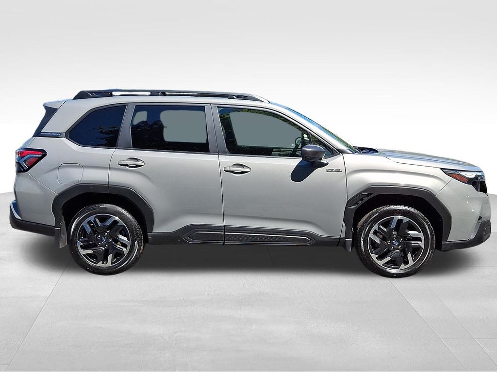 2025 Subaru Forester Hybrid Premium
