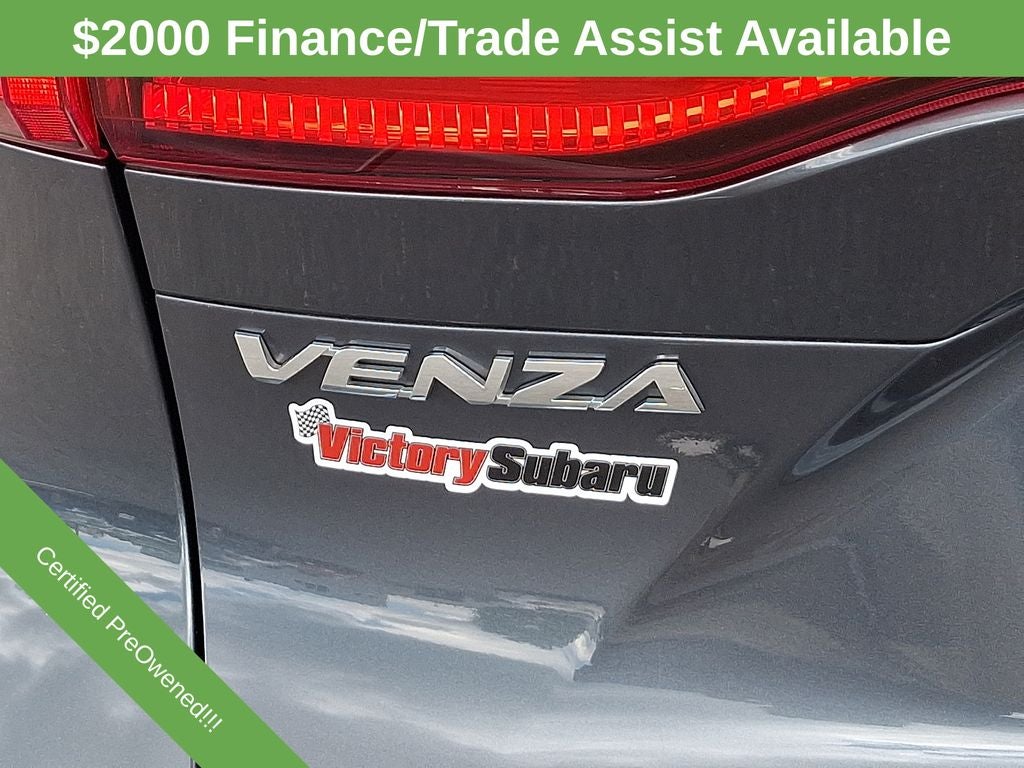 2022 Toyota Venza LE
