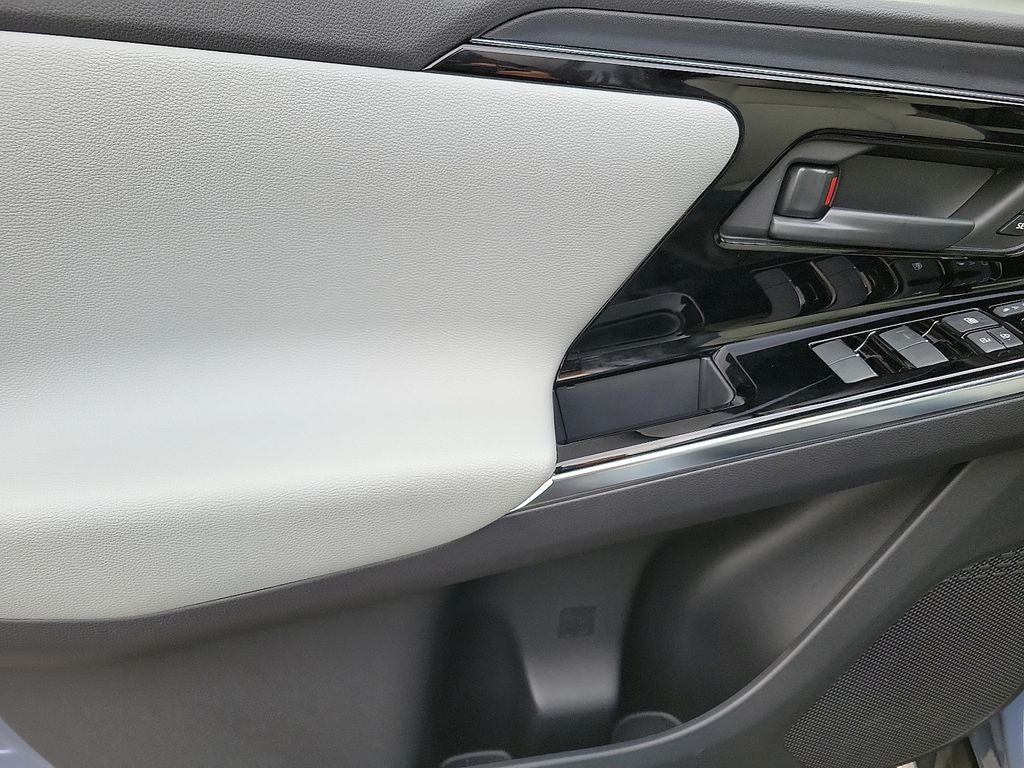 2023 Subaru Solterra Limited