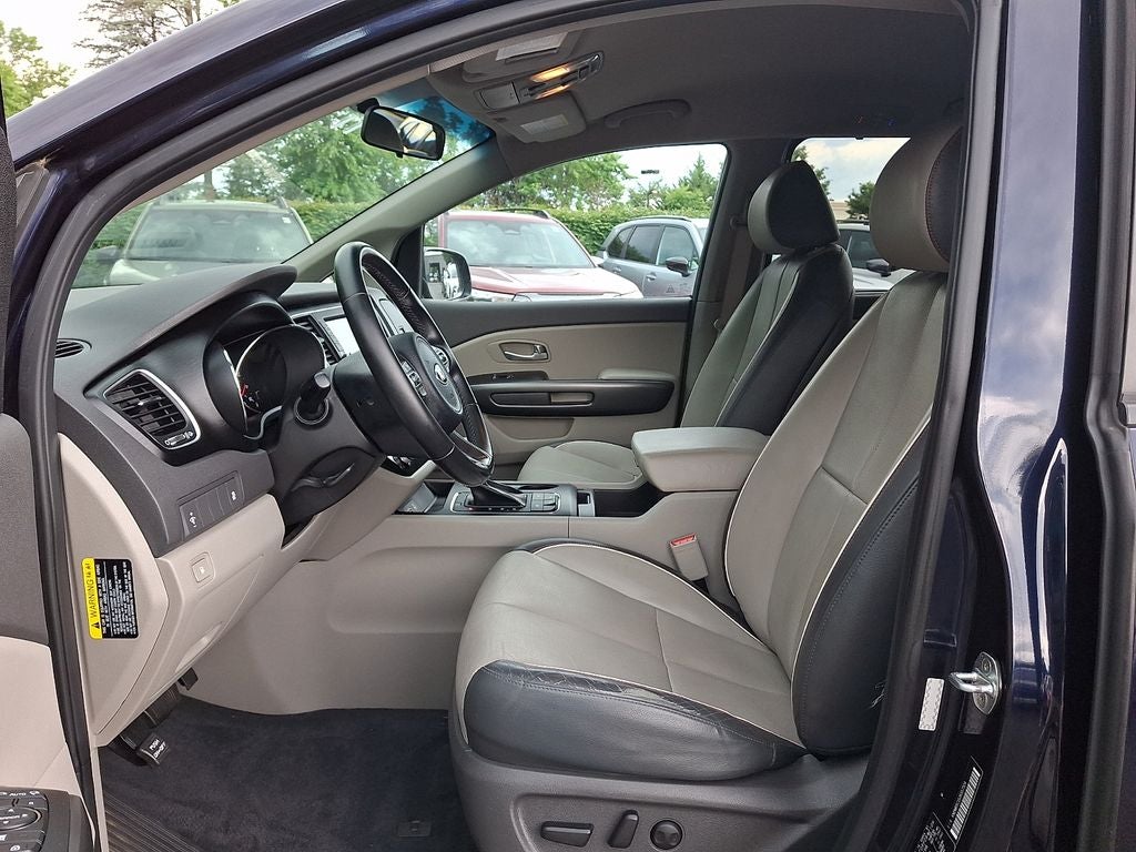 2018 Kia Sedona LX