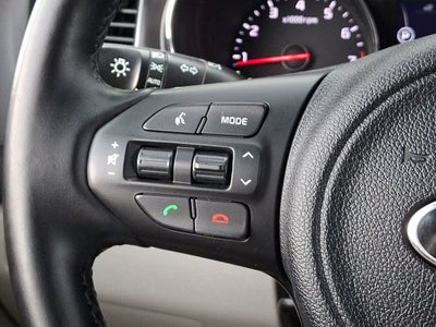 2018 Kia Sedona LX