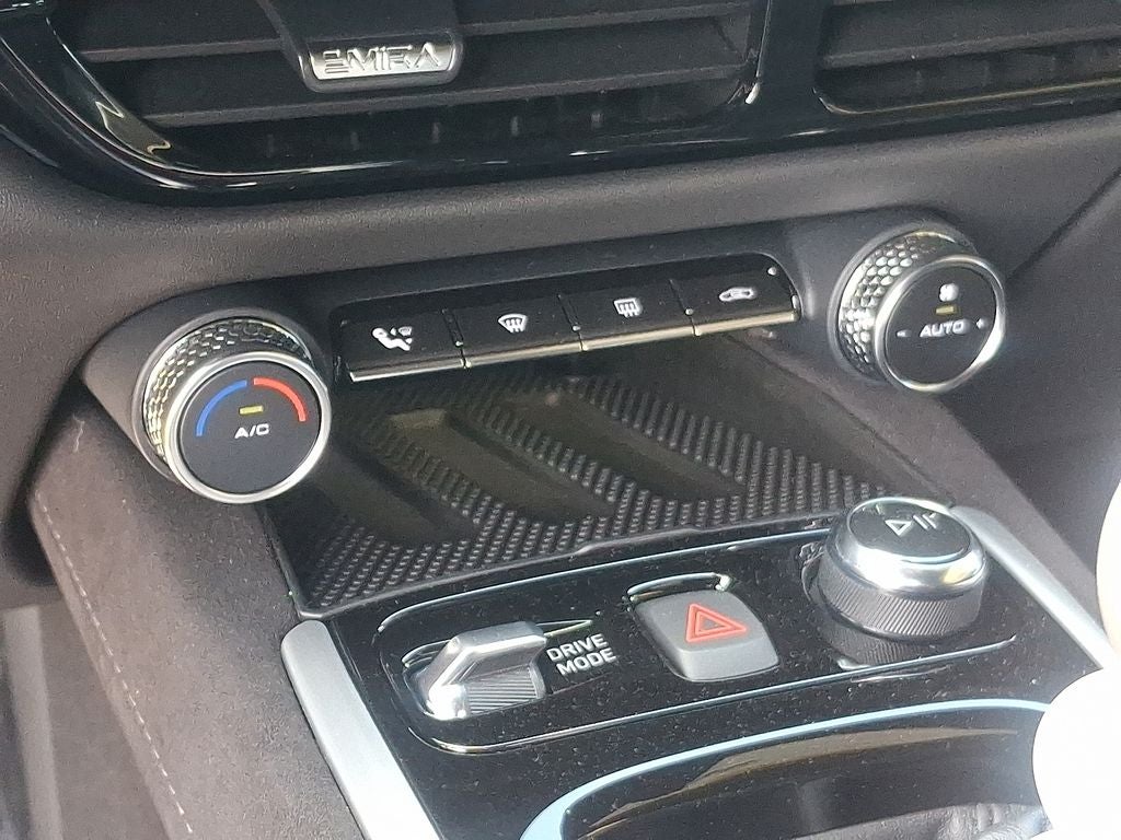 2025 Lotus Emira V6