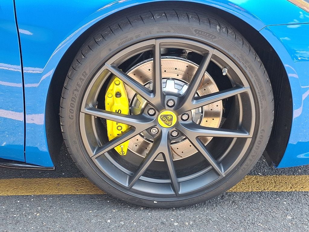2025 Lotus Emira V6