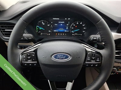 2022 Ford Escape Hybrid SE