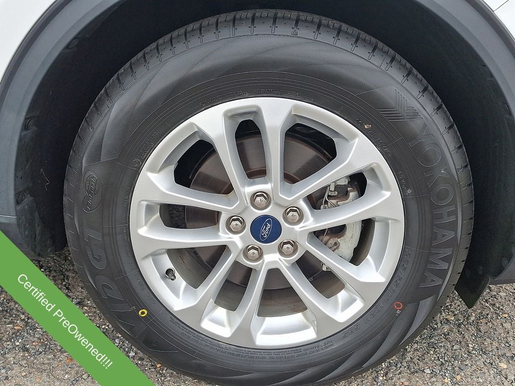 2022 Ford Escape Hybrid SE