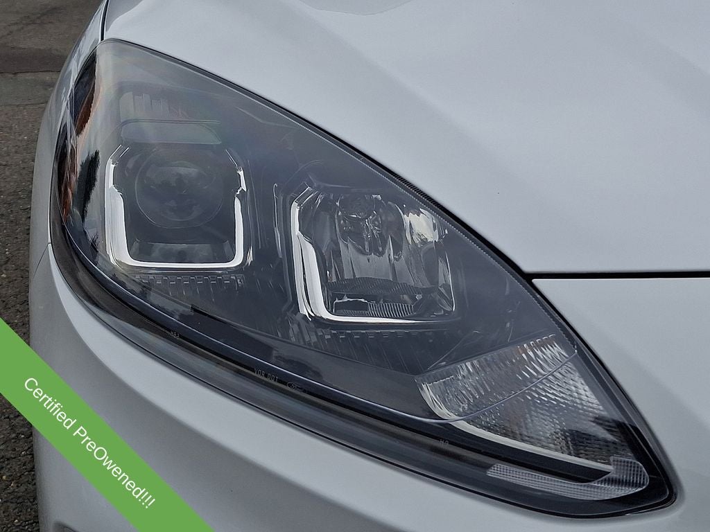 2022 Ford Escape Hybrid SE
