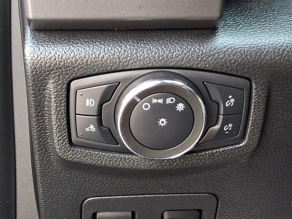 2020 Ford F-150 Base