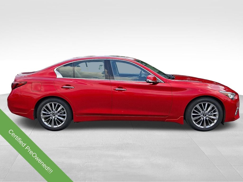 2023 INFINITI Q50 LUXE