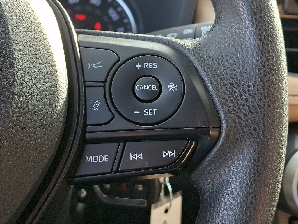 2019 Toyota RAV4 Hybrid LE