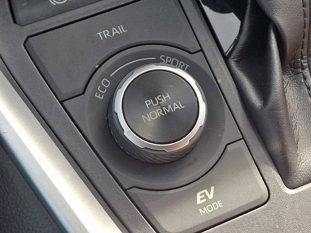 2019 Toyota RAV4 Hybrid LE