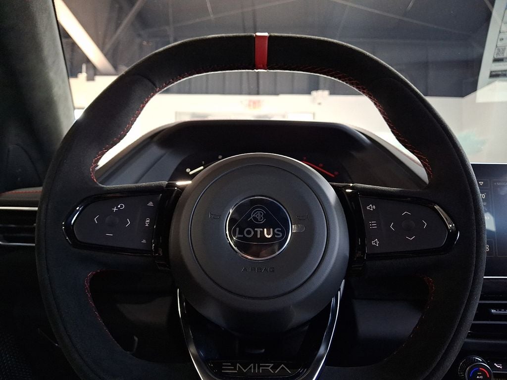2026 Lotus Emira V6 SE Scura