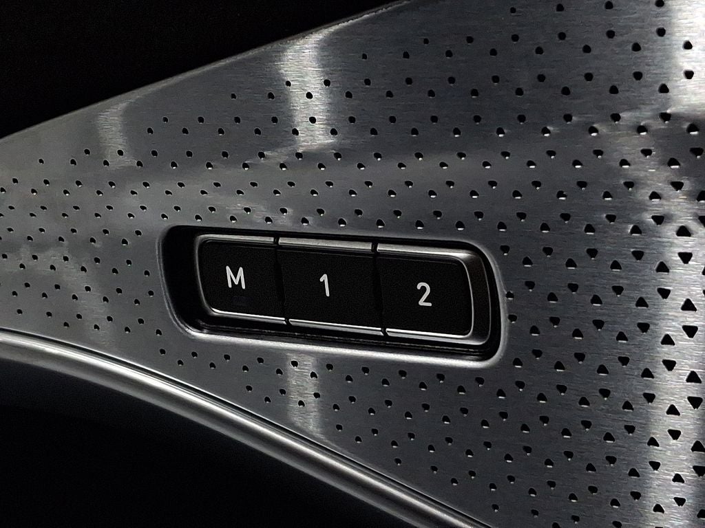 2026 Lotus Emira V6 SE Scura