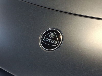 2026 Lotus Emira V6 SE Scura