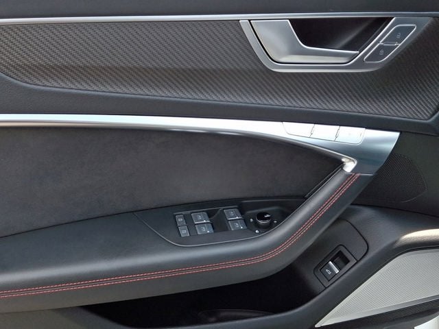 2022 Audi RS 6 4.2 quattro