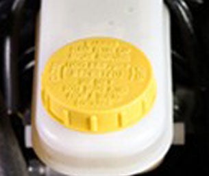 checking fluids brake fluid | Victory Subaru in Somerset NJ